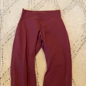 Alphalete surface path leggings